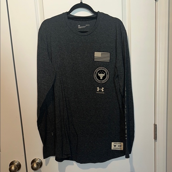 Under Armour project Rock Veterans Day 2021 long sleeve t shirt - Picture 2 of 9